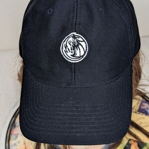 Dallas Mavericks Adjustable Cap with Team Logo on Front